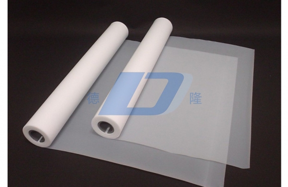 プラスチック PTFE（フッ素樹脂） 切板（白） 板厚 4mm 450mm×1000mm